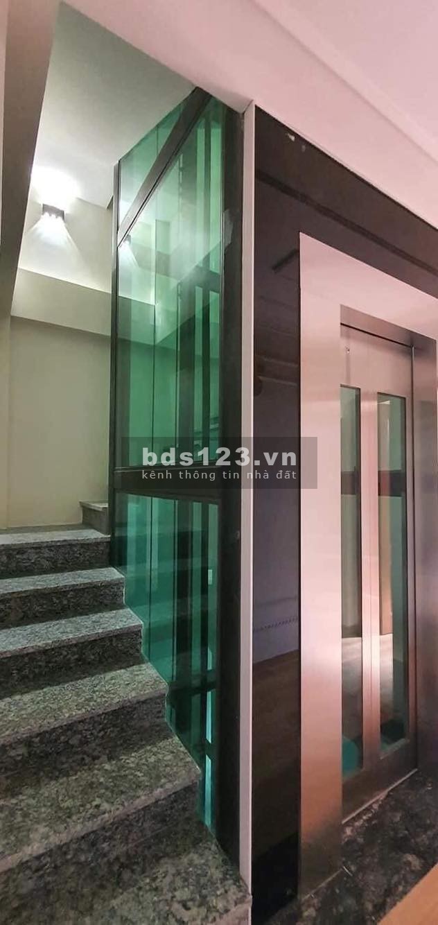 Bán nhà ngõ Bồ Đề, nhà đẹp , thang máy, nội thất đỉnh 55m, 6 tầng, MT 4m, nhỉnh 6 tỷ