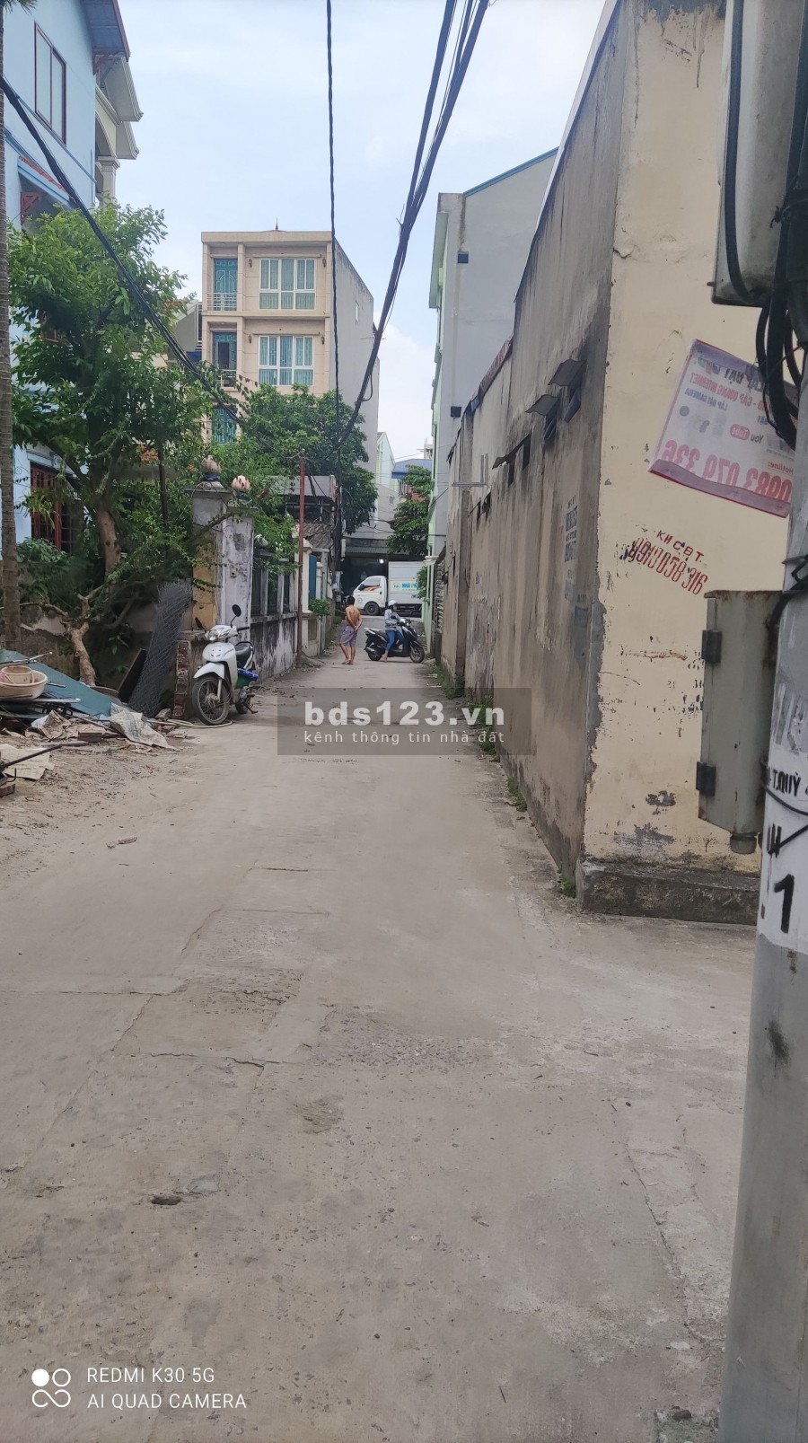 Em có miếng đất Ngô Xuân Quảng đẹp, 2 mặt tiền, oto tận nhà Lh 0964167063.