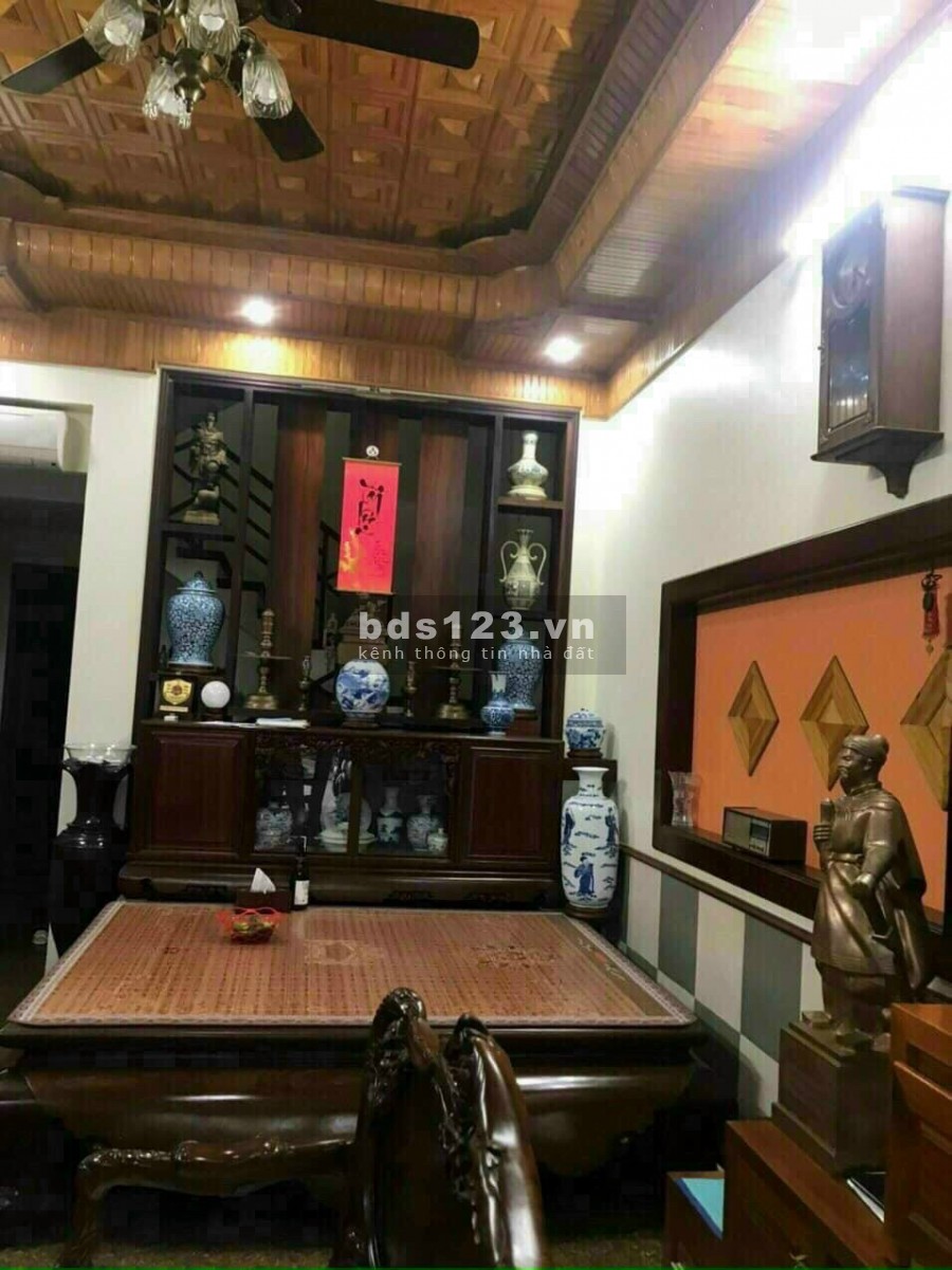 Bán nhà mặt phố Bình Lộc, ph Tân Bình, TP HD, 87m2, mt 4.65m, 3.5 tầng, kinh doanh cực tốt