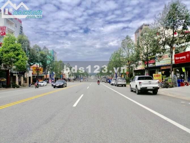 Kinh doanh thời trang thua lỗ tôi bán gáp 300m2 đất đô thị, 16 phòng trọ cạnh chợ, khu công nghiệp
