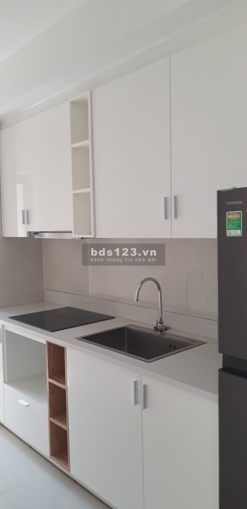 Căn hộ Office Kingston Phú Nhuận nội thất cơ bản, nhà mới 100% Giá chỉ 8Tr/ tháng