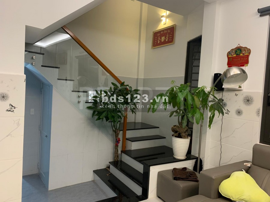 Nhà mặt tiền nội bộ gần chợ vải, 7 hiền, 4.3x16m nở 4.5, mới xây đẹp, 8.9 tỷ TL mạnh
