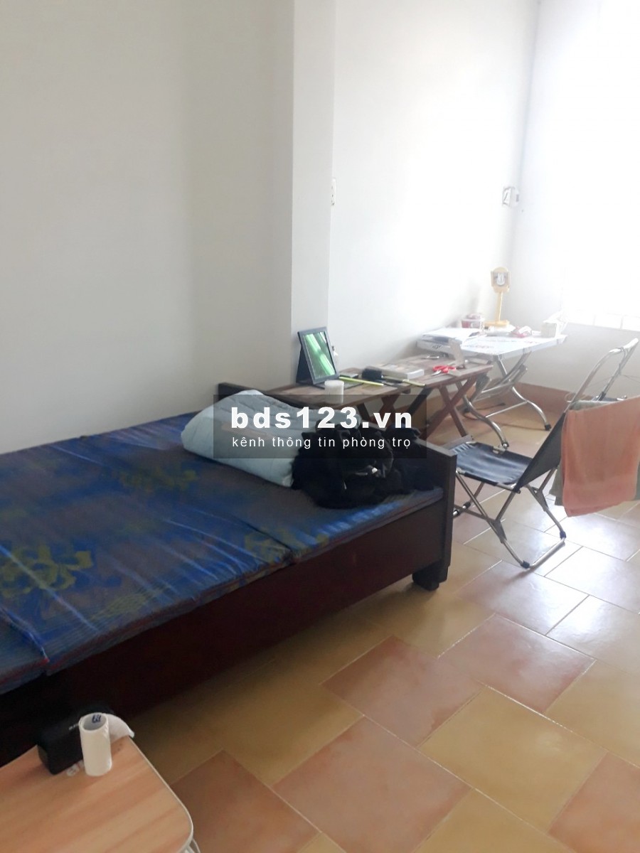 Cho thuê phòng 25m2 (có nội thất) đường Nguyễn thị Tần P2 Q8