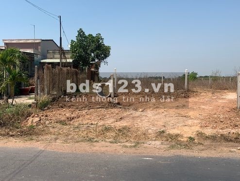 Cần thanh lí lô đất 254m2 giá 350tr gần kcn becamex
