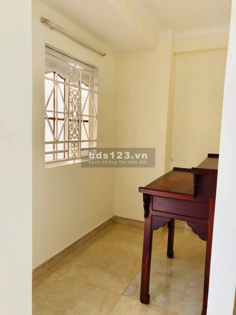 Hẻm xe hơi quay đầu, vài bước ra mặt tiền, Quận 3, 51m2. Giá 12,8 tỷ