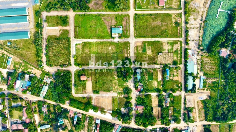 Cần bán lô đất thôn Linh Sơn, xã Bình Yên, Thạch Thất, khu dân cư