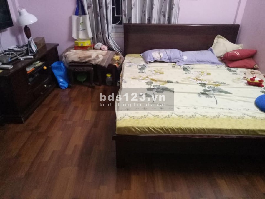 Đội Cấn 24m2x5 tầng, ba gác tận cửa, nhỉnh 2 tỷ
