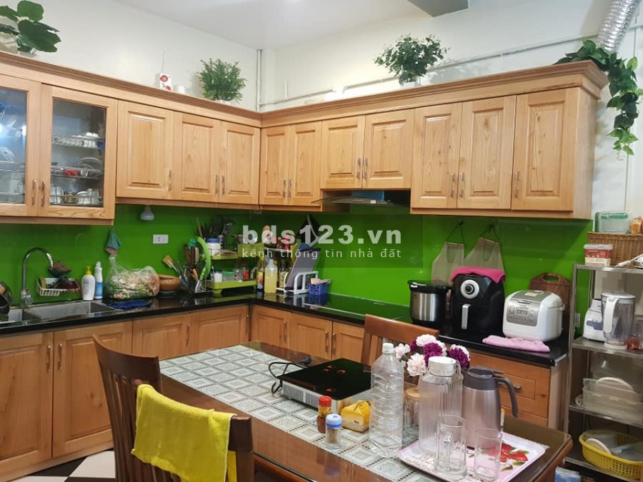 Ô tô đỗ cửa, ngõ thông, Tân Mai 46m2x5 tầng, giá 3.4 tỷ