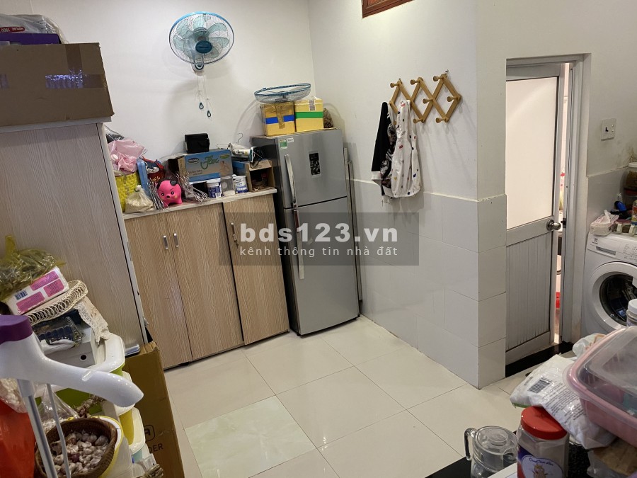 Nhà cấp 4 đường 160 Lã Xuân Oai. TP Thủ Đức