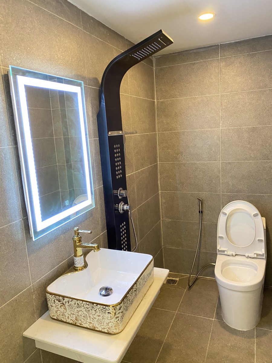 Cần tiền cưới vợ nên bán bớt nhà Tô Hiệu, Quận Tân Phú, dt 48m2, giá 6.x tỷ, thương lượng