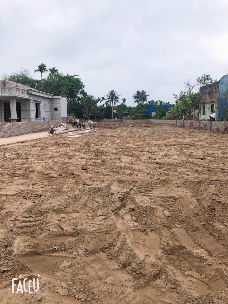 Mở bán Duy nhất lô đất 93m2 .Vị trí đất nằm trong khu vực quy hoạch ổn định, dân trí cao.