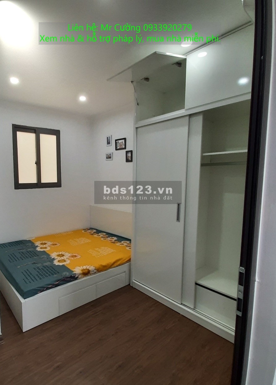 Bán nhà Ngô Quyền Quận Hà Đông, ngay trung tâm lô góc, 3 mặt thoáng