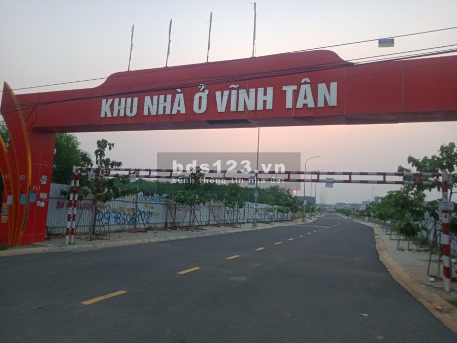 Đất Sổ Hồng Ngộp Cần Ra Nhanh Ngay KCN Vsip2 Mở Rộng