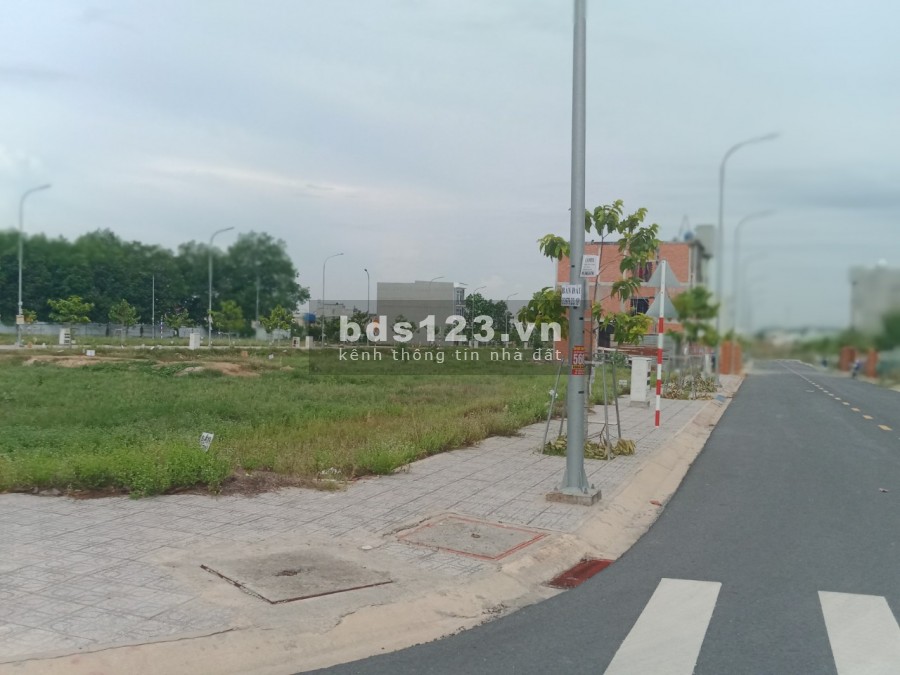 Đất Sổ Hồng Ngộp Cần Ra Nhanh Ngay KCN Vsip2 Mở Rộng