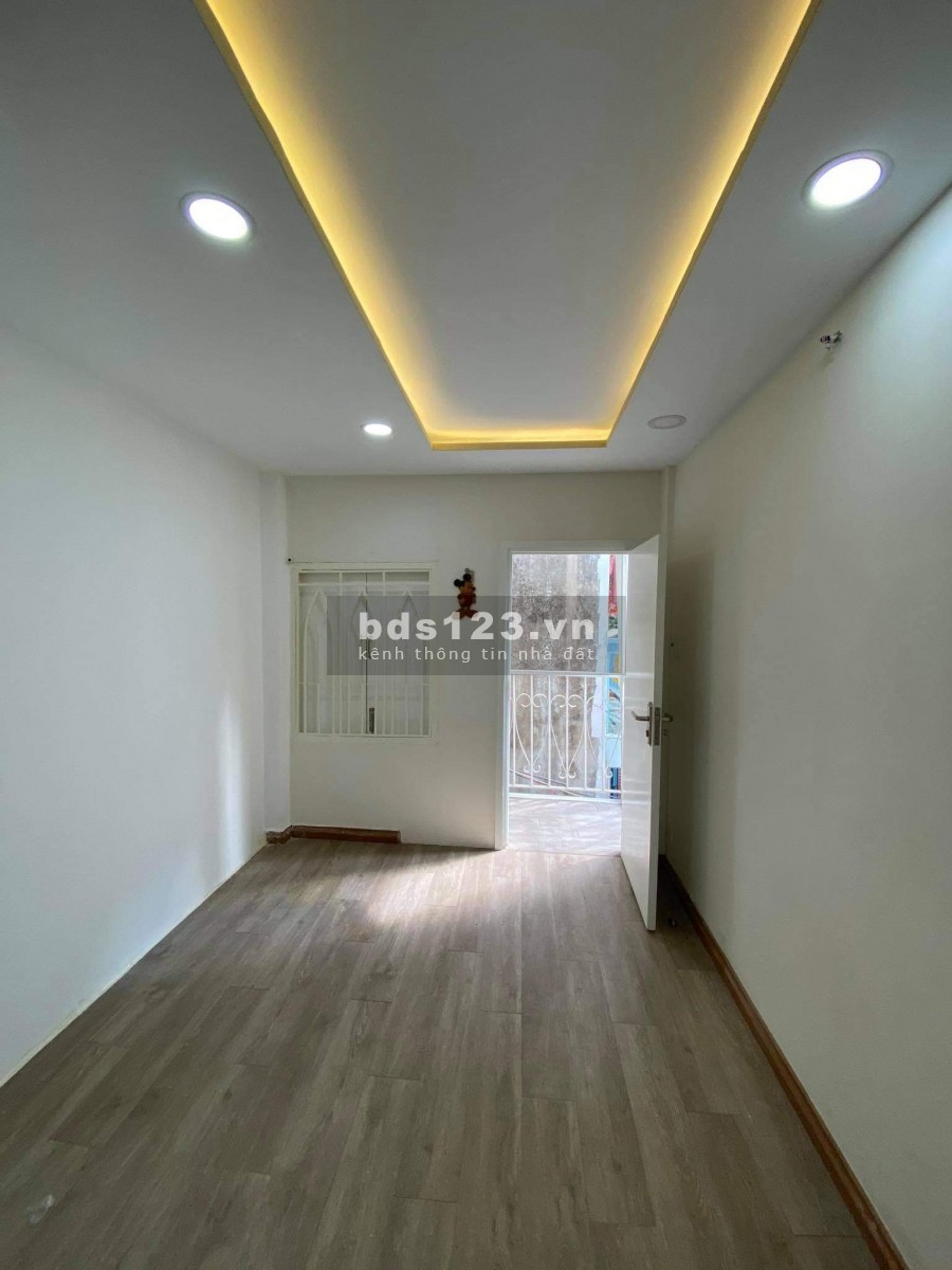Bán Nhà Phố Trường Sa Phường 17 Quận Bình Thạnh Ngang 2,5m Giá 1,49 tỷ