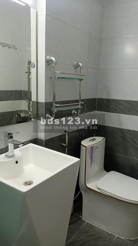 SIÊU PHẨM trung tâm Cầu Giấy 60m2, 6 tầng, Gara Ô tô, 13,5 tỷ