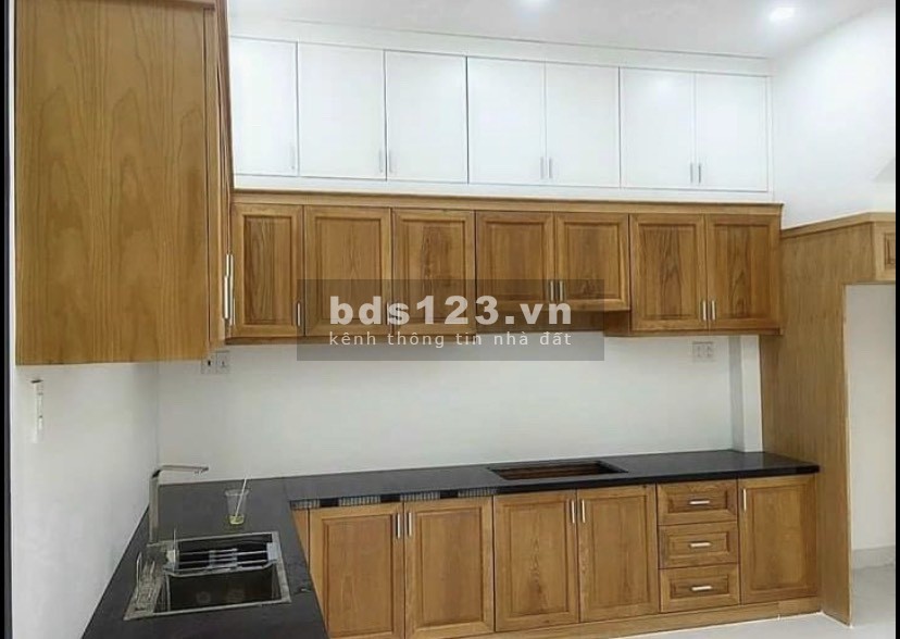 Nhà 1 trệt 1 lầu 72m2 giá chỉ 600 triệu, ở Cầu Lớn - Hóc Môn