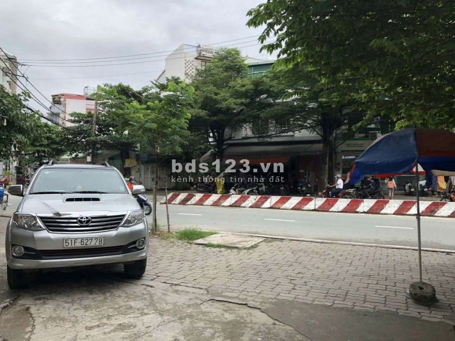 Bán đất 71tr/m2 đường nhánh cầu Tân Thuận 2 P.Tân Thuận Tây Q.7