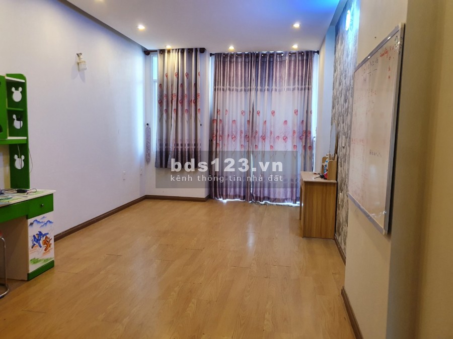 Bán nhà MT đường số 33, p.Tân Kiểng Q7, 3.5x21m, 2LST, 8.3 tỷ