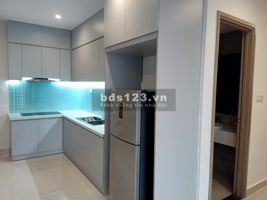 Chính chủ bán căn hộ 2 phòng ngủ full nội thất đẹp Vinhomes thấp hơn giá gốc 140 triệu