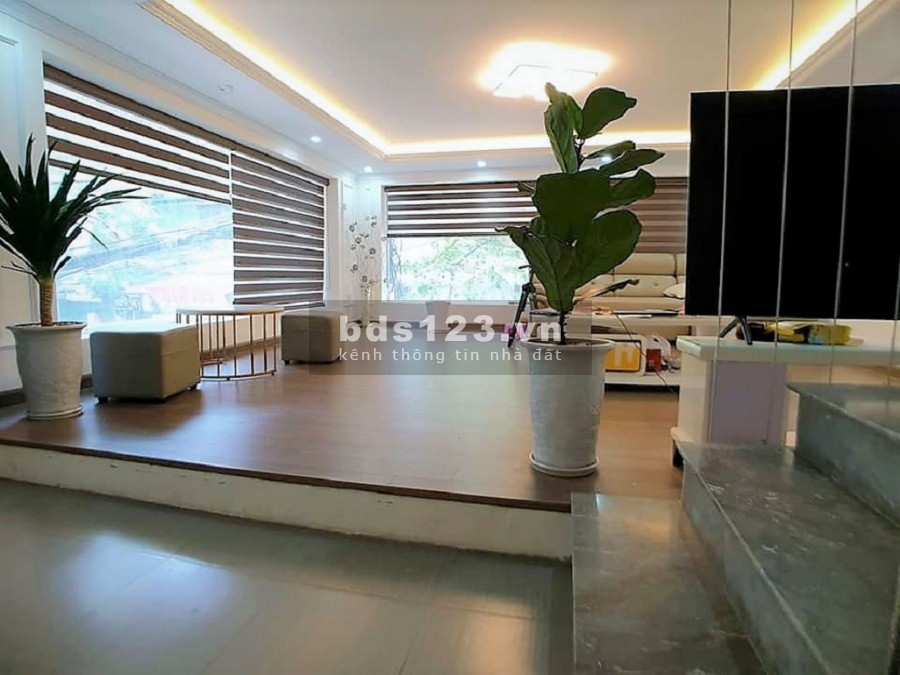 Phân lô, lô góc Kim Mã, Ba Đình. Vỉa hè, ô tô, KD. 110m2 5T MT9m 28tỷ