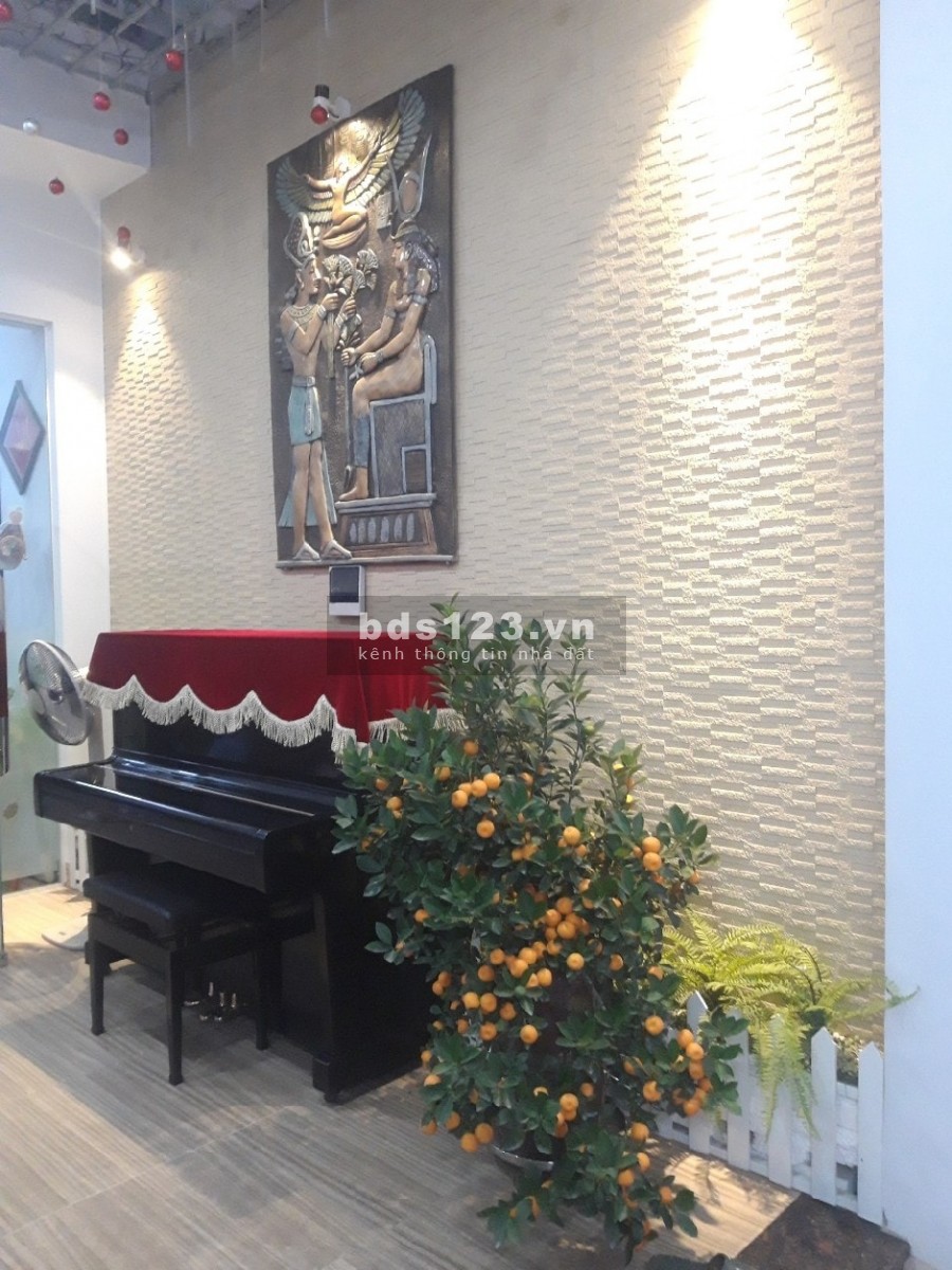 Bán nhà Mễ Trì trung tâm Mỹ Đình, nhà đẹp ở ngay, 38 m2 giá 3,35 tỷ