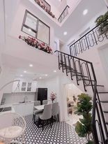 Chủ nhà cần bán nhà ở ngõ Ao Dài 1, nội thất sịn sò, 50m2, 5.6 tỷ