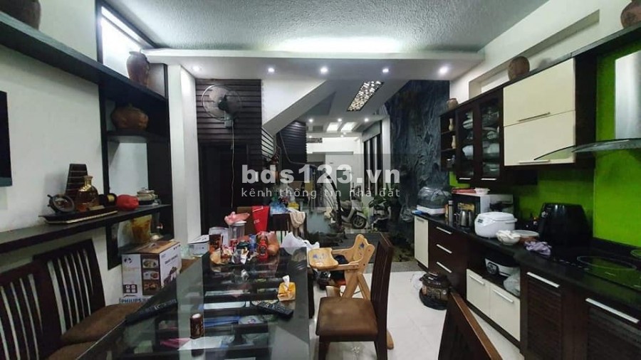 Cần bán nhà Nguyễn Văn Cừ Long Biên, dt 90m2 nhỉnh 12 tỷ, kinh doanh ô tô tránh
