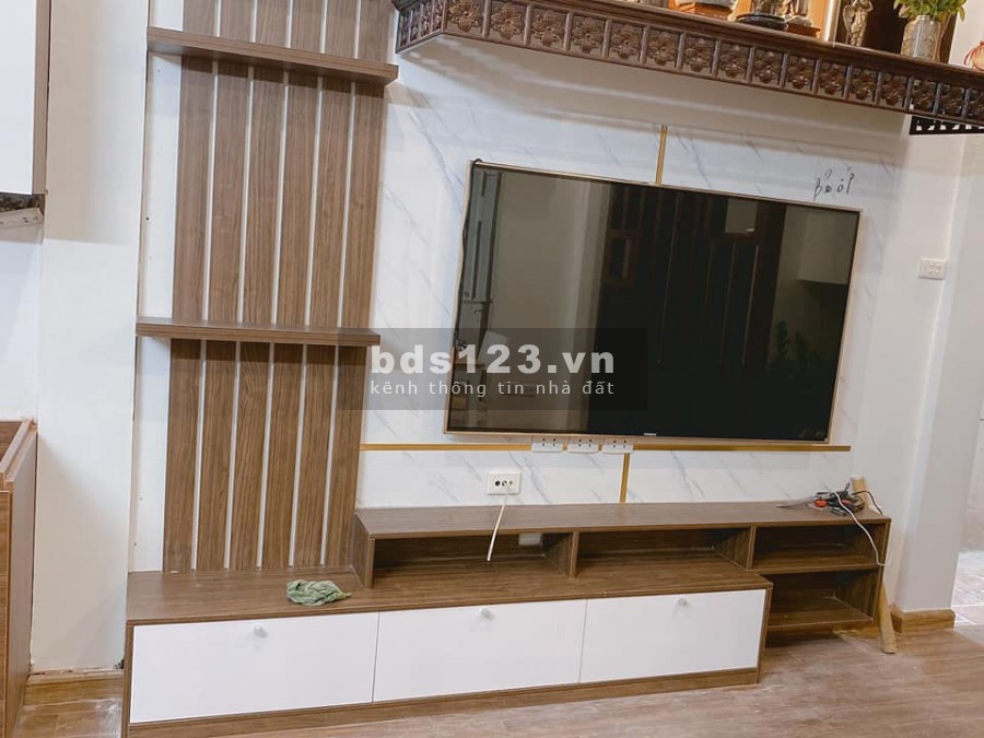Nhỉnh 6 tỷ trung tâm Cầu Giấy, ngõ b, ô tô kinh doanh sầm uất, 65mx4T MT 4.6m
