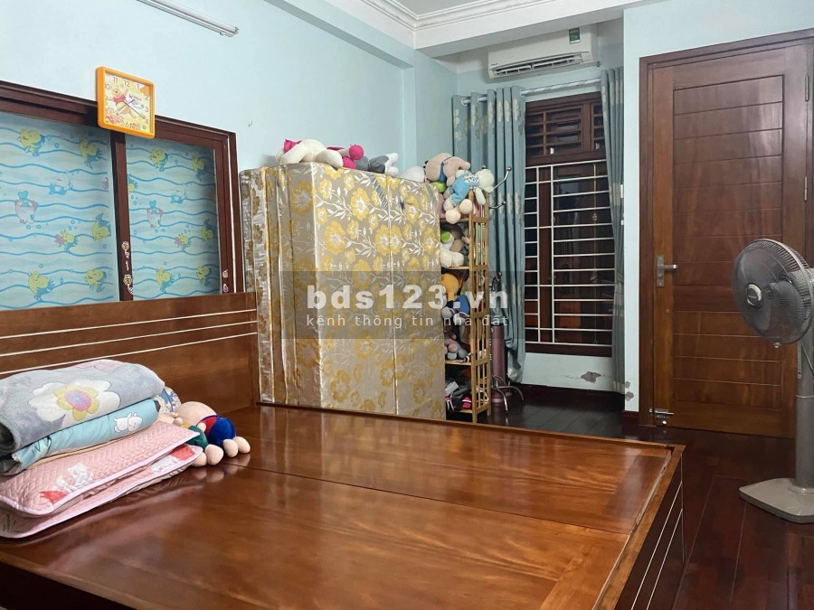 Mình bán nhà Thanh Lân. 35m2, 4 tầng, 2.87 tỷ.