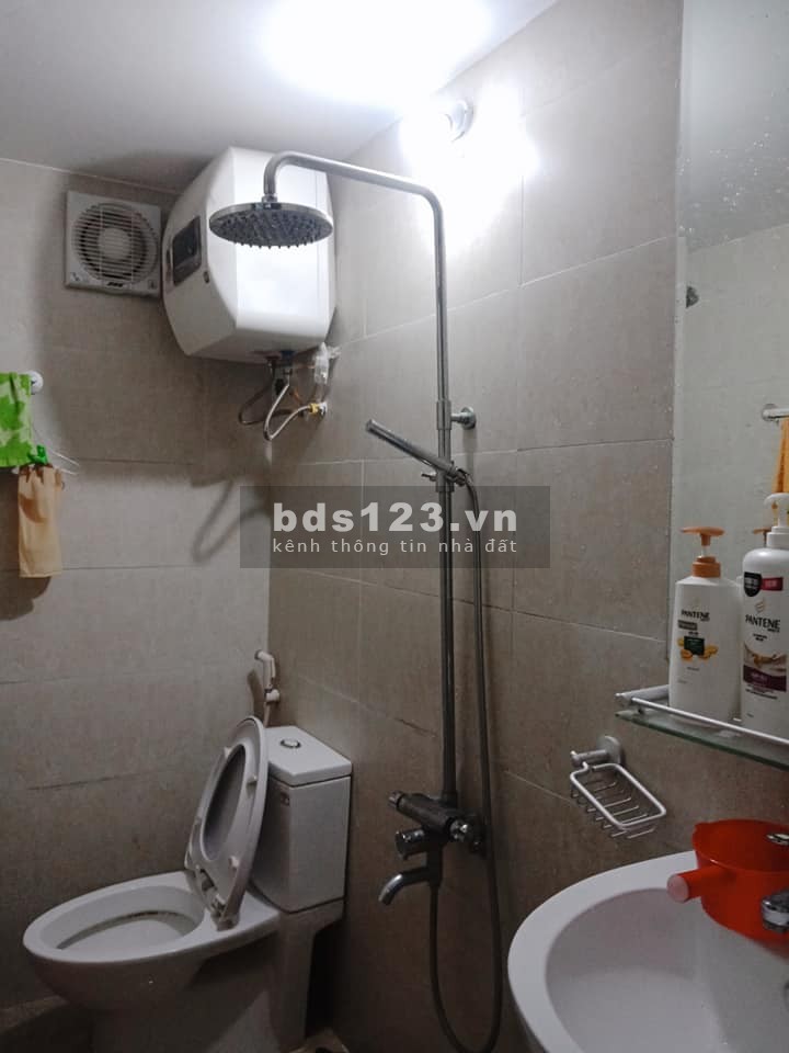 Bán nhà đường Phạm Văn Đồng, kinh doanh hiệu thuốc, diện tích 47m2, mặt tiền 4.7m. giá 5.2 tỷ