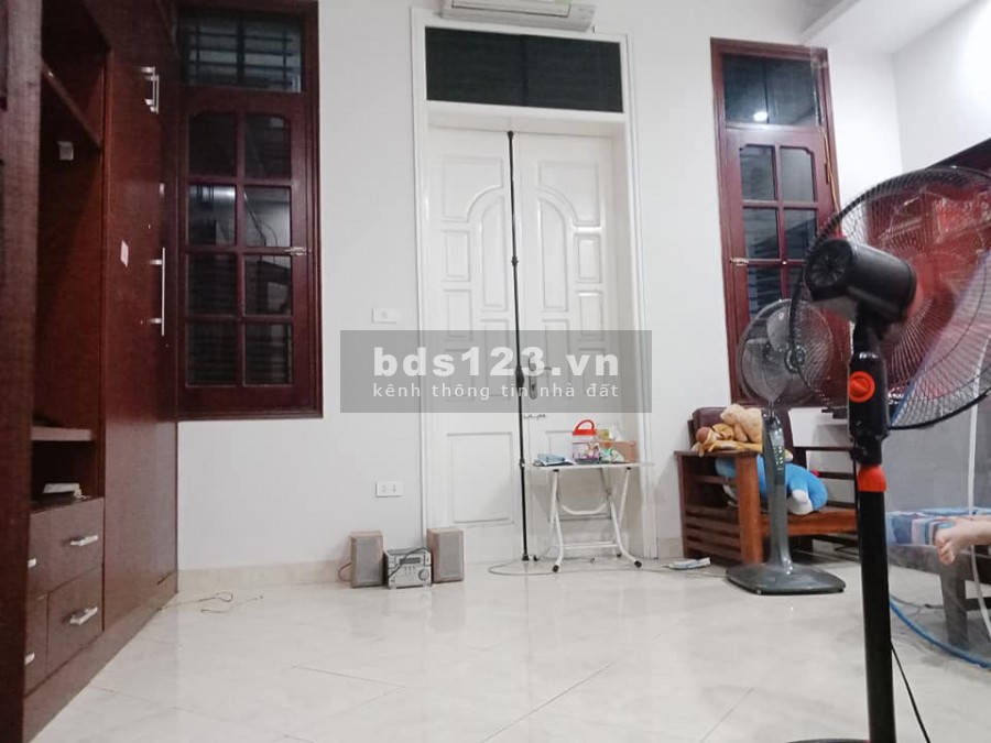 Bán nhà đường Phạm Văn Đồng, kinh doanh hiệu thuốc, diện tích 47m2, mặt tiền 4.7m. giá 5.2 tỷ