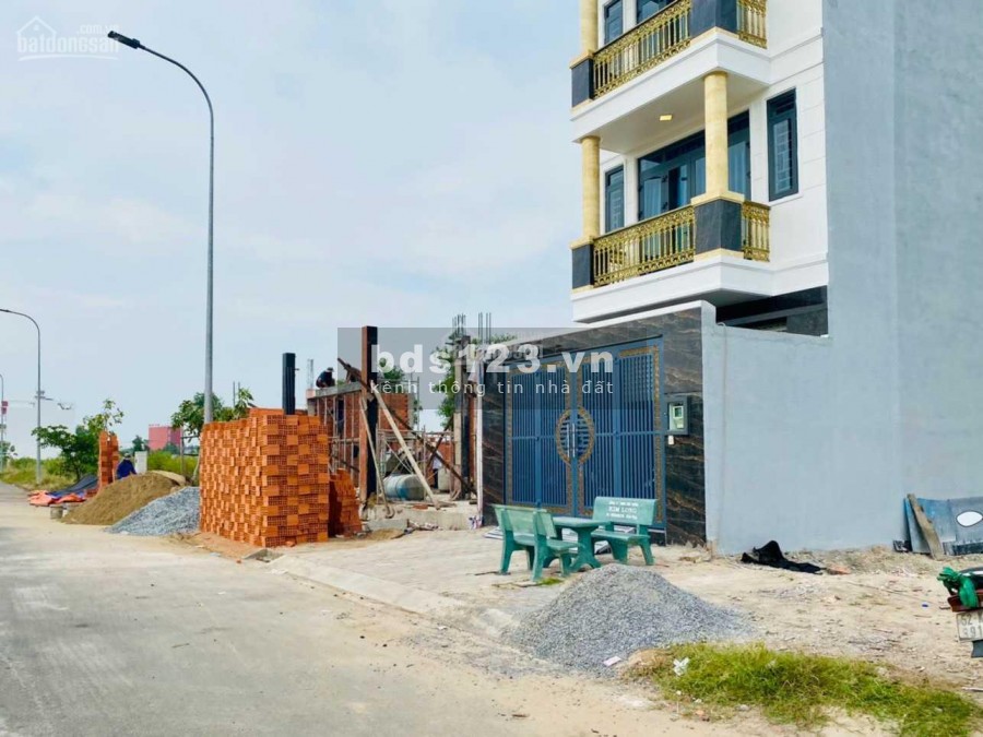 Bán đất gần khu dân cư Bình Chánh mở rộng công ty, gần Aeon Bình Tân và bến xe Miền Tây