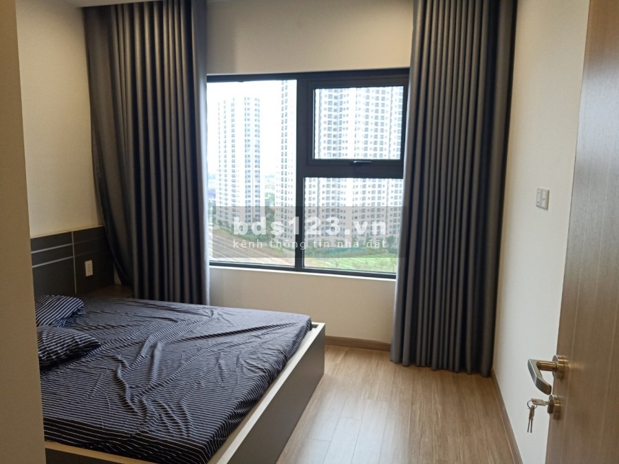 Chính chủ bán căn hộ 2 phòng ngủ full nội thất đẹp Vinhomes thấp hơn giá gốc 140 triệu