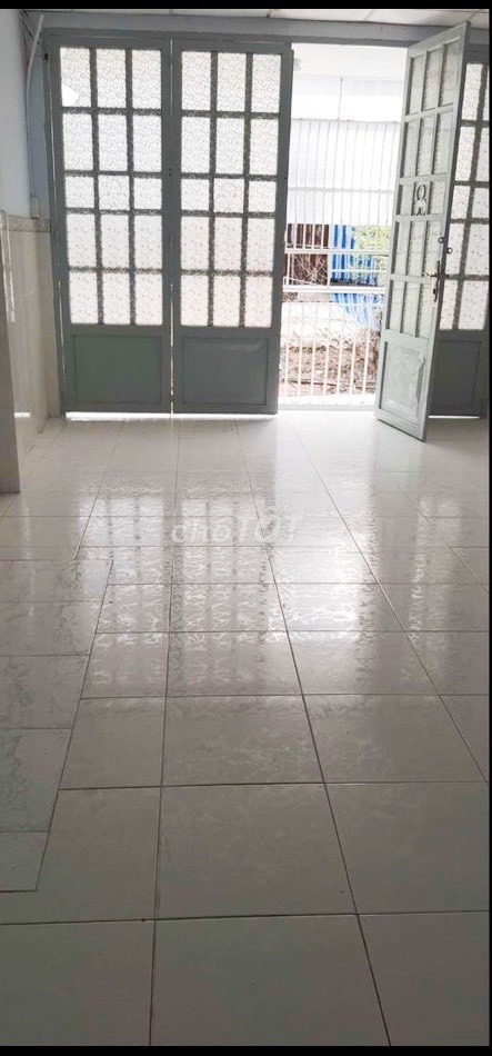 Chính chủ bán nhà đẹp 1 trệt 1 lầu 60m2 tại 40/1A Lương Văn Can P15 Q8