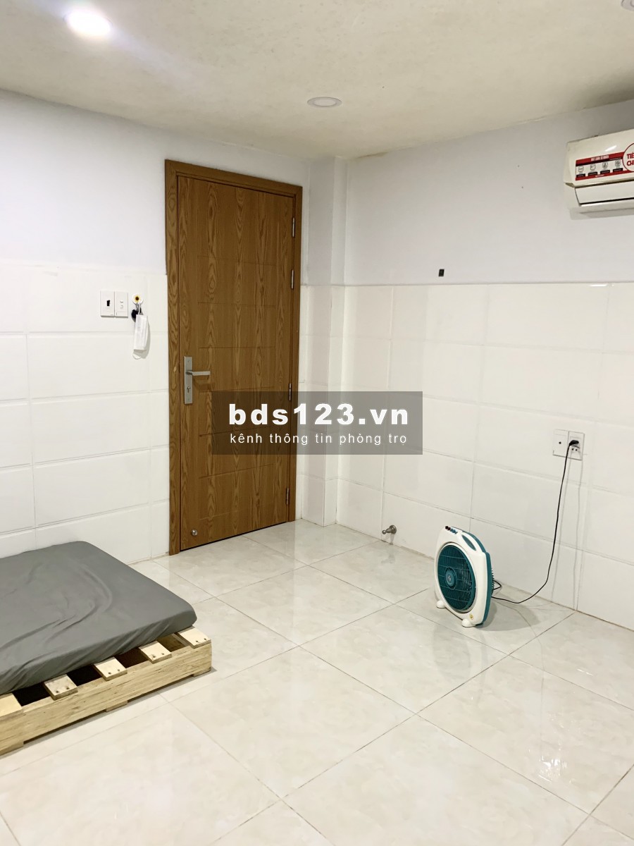 Nhà trọ Bình Thạnh nội thất cơ bản, khu dân cư Bình Thạnh