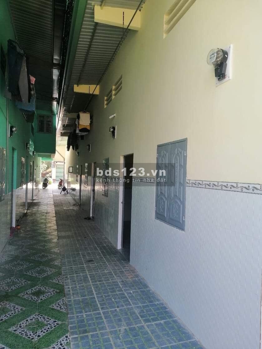 Cần tiền trả nợ gđ cần bán gấp căn nhà trọ 300m2(10x30) ngay chợ tự phát Mỹ Phước 3.