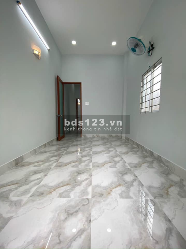 Bán nhà Quận 11 đường Hồng Bàng Phường 11 giá 4 tỷ