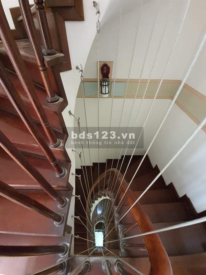 Bán gấp nhà Tôn Đức Thắng, cách 20m ra ô tô 43m2x5TxMT4.1m, 4.1tỷ