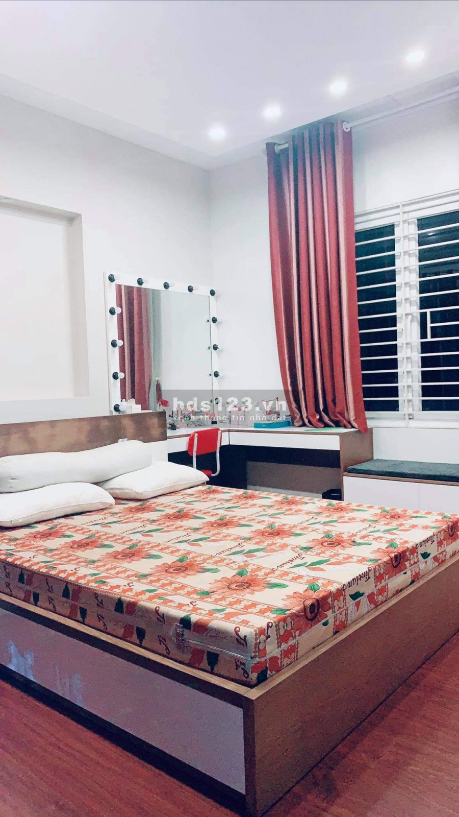 Bán nhà giảm giá mùa Covid đường Phạm Văn Chí, 42m2 , 4 Tỷ 25