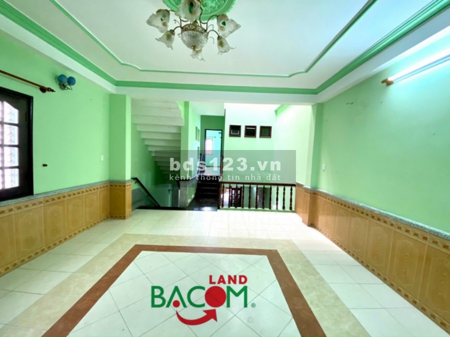 Bán nhà 1 trêt, 2 lầu mặt tiền kinh doanh chợ Tân Hiệp, dt 166m2, giá chỉ 6 tỷ