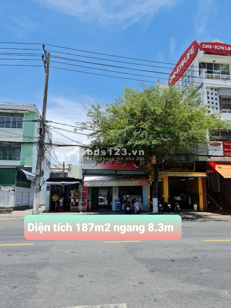 Bán nhà 29C mặt tiền đường Thái Nguyên ngang 8.3m.