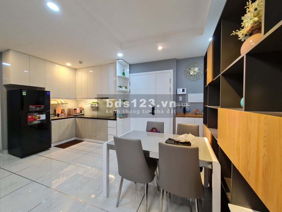 Bán căn hộ 3PN Terra Royal, Q3, giá 7.5 tỷ. Tặng full NT như hình LH 0941.7979.16 Ms. Nhi