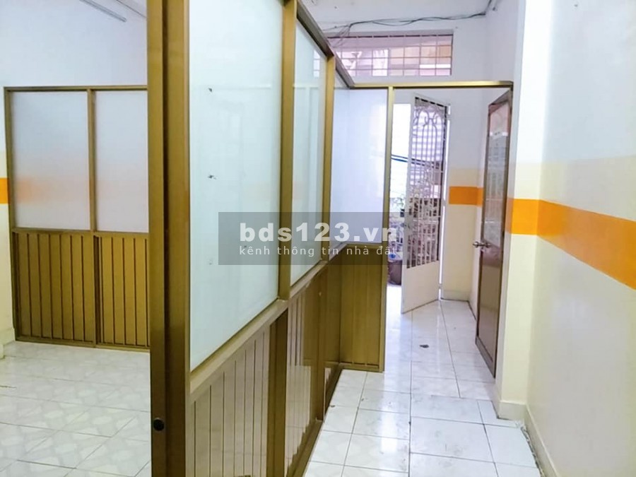 Mặt Tiền Chủ hơn 80 năm, Ngang 6m Nở Hậu 11m Dài 35m, Gần Sân Bay chỉ 60tr/m2
