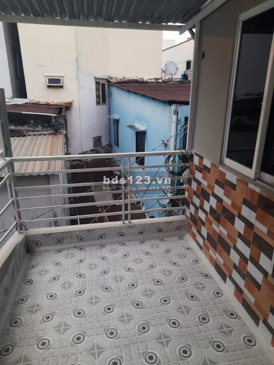 Cần Bán gấp nhà, giảm ngay 100 triệu, giá mới 2.55 tỷ. Trung tâm Phú nhuận Nhà đẹp 3 tầng giá 2.65 tỷ