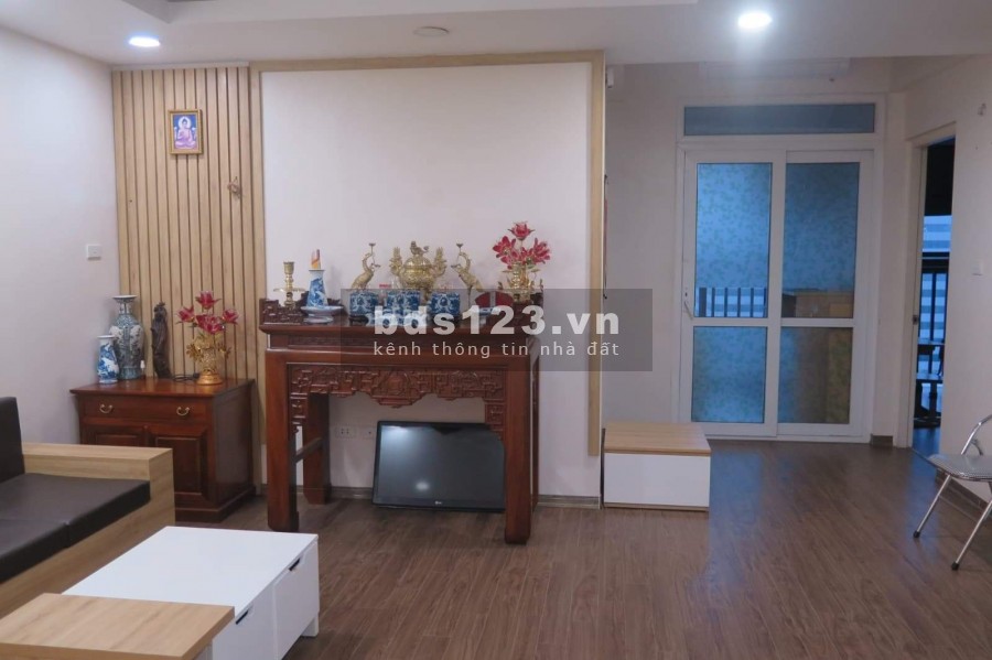 Cho thuê gấp căn hộ ở B4 Phạm Ngọc Thạch, 2PN đủ đồ 12tr/tháng LH 0327582785