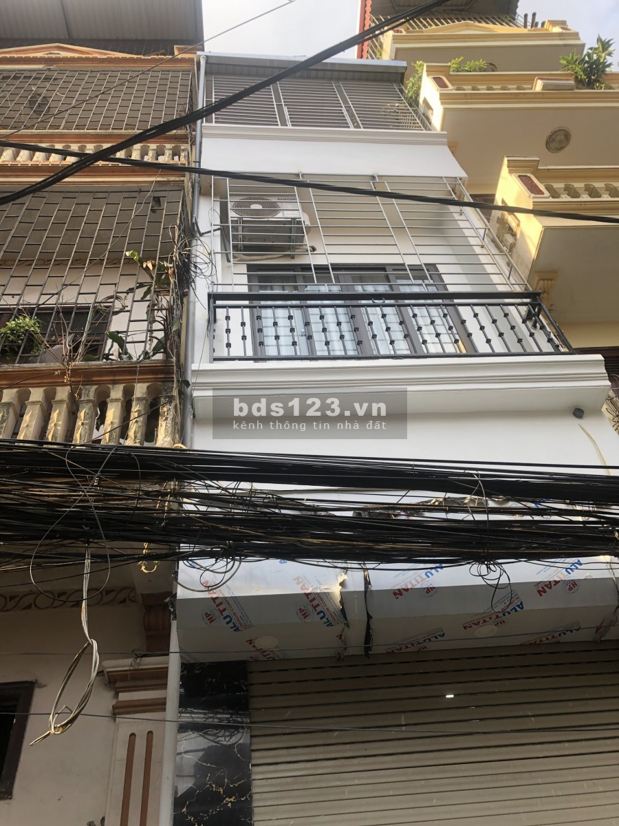 Thái Hà Quận Đống Đa, 3 mặt thoáng vinh viễn, sân để xe rộng, cực đẹp, dt 52m2, giá 5.25 tỷ