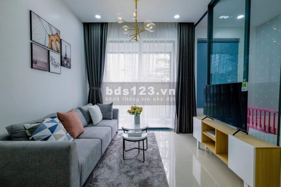 Một căn duy nhất liền kề Thủ Đức giá chỉ 1.55 tỷ, ngay Big C Dĩ An, 2 pn, 2 wc thanh toán 30% nhận nhà