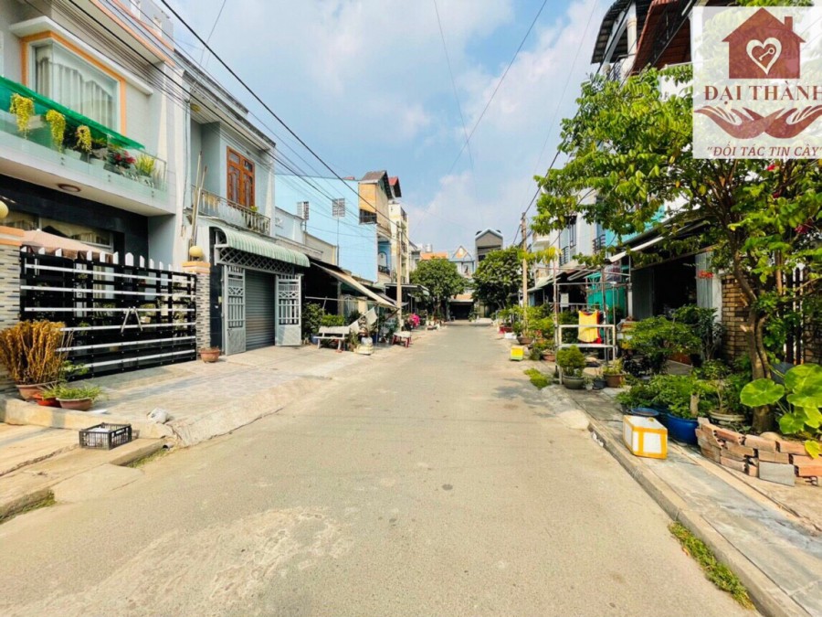 Bán nhà 1T1L KDC Bửu Long SHR giá 3,6 tỉ . Chính chủ