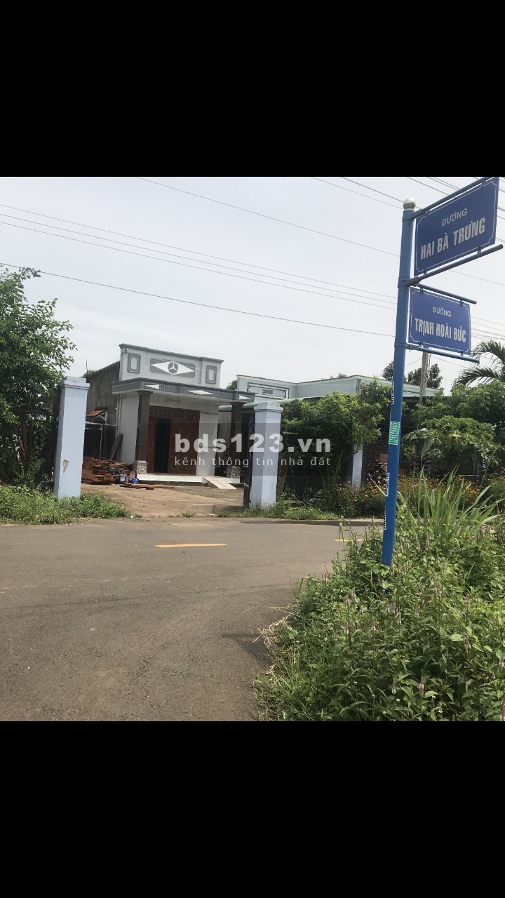 Bán đất mặt tiền đường nhựa . Huyện đất đỏ, đất đỏ brvt